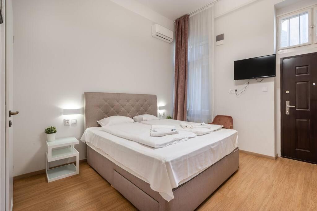 Klauzal Garden City Apartments-Studio K22 Budapeste Exterior foto